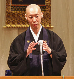 南　直哉老師