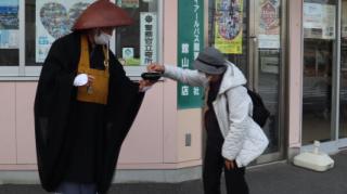 LINE_ALBUM_awatakuhatu33_221204_39.jpg