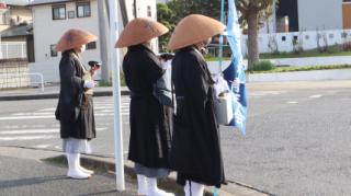 LINE_ALBUM_awatakuhatu33_221204_53.jpg