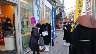 LINE_ALBUM_tibatakuhatu62_221211_26.jpg