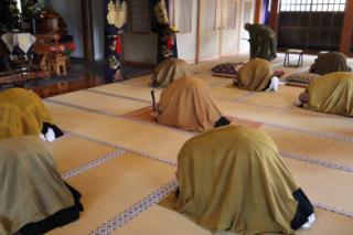 LINE_ALBUM_r4teikisoukai_220523_164.jpg