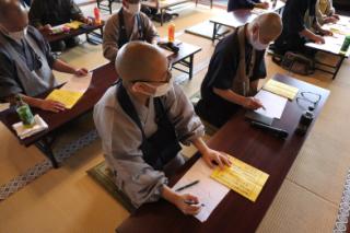 LINE_ALBUM_r4teireikai2_220711_69.jpg