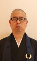 広報委員長写真